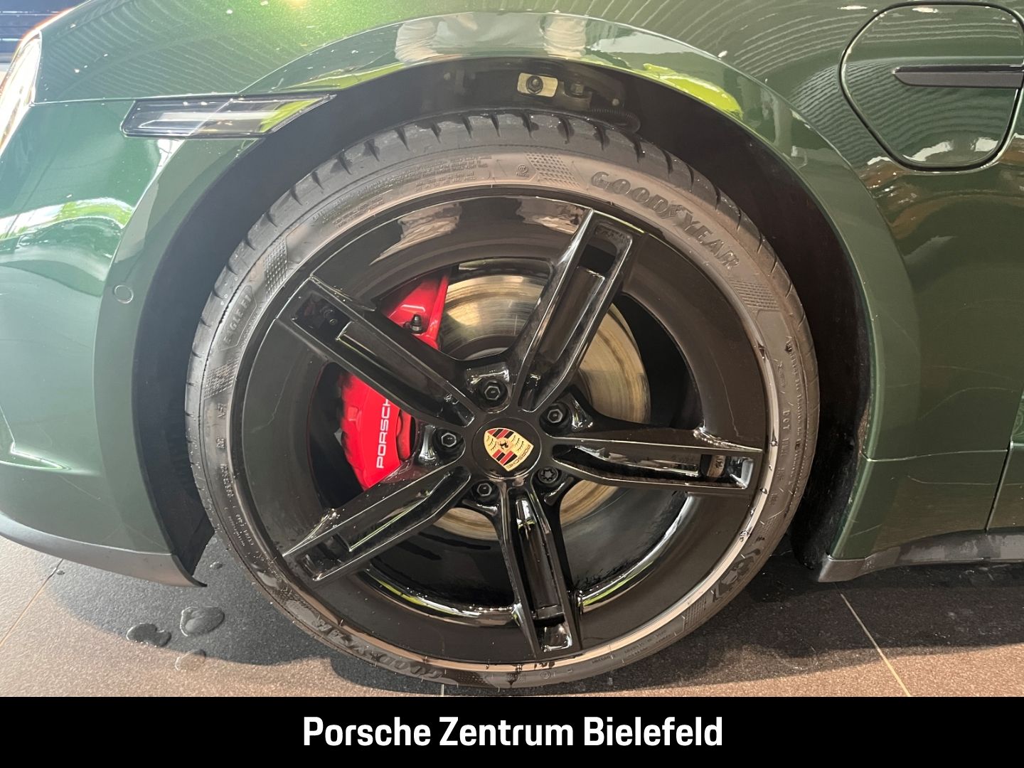 Porsche Taycan 4S LED-Matrix BOSE Panorama Luftfederung