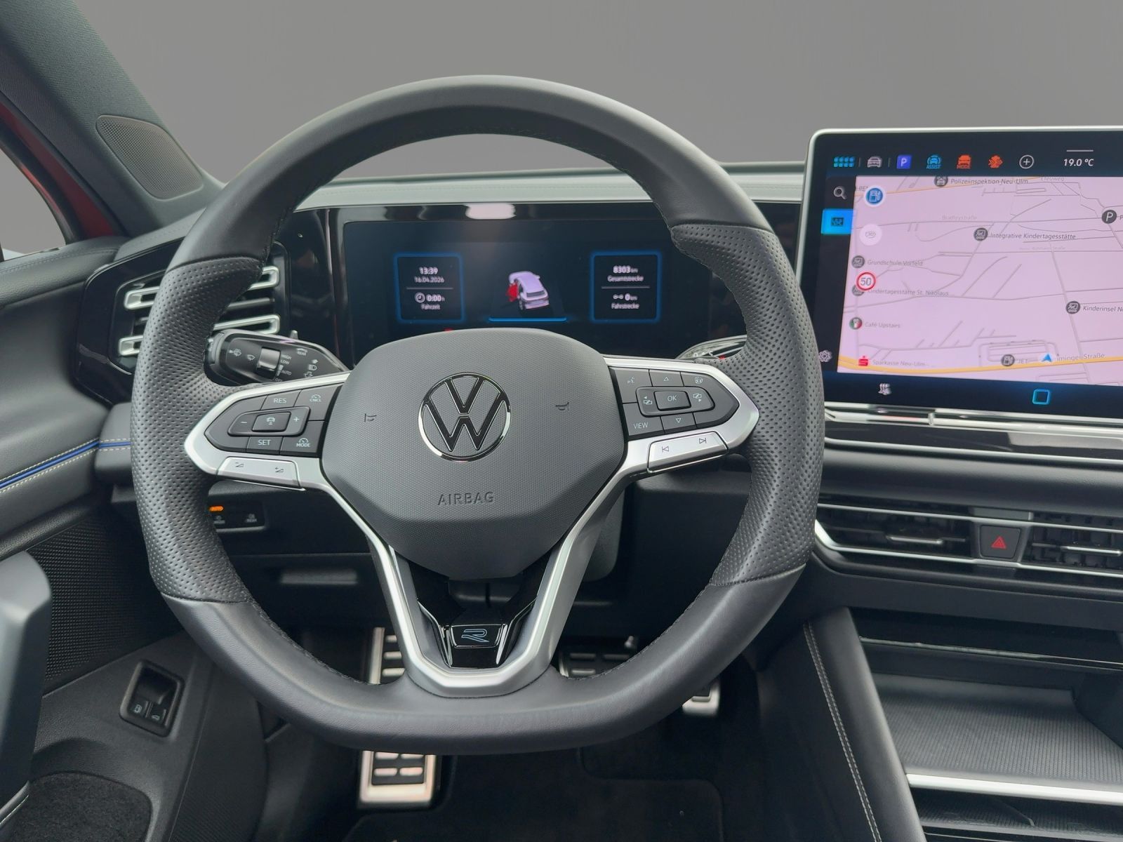 Volkswagen Tiguan R-Line Black Style TSI eHybrid AHK PANO
