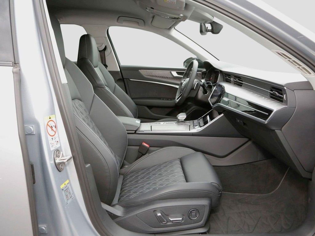 Audi A6 Avant 55 TFSI e Q S line - Samsaru's Car Outlet