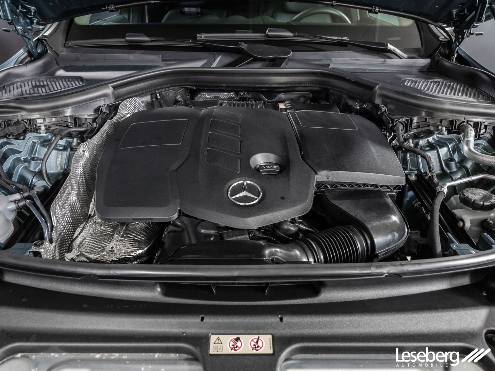 Mercedes-Benz GLC 300 de 4M AVANTGARDE LED /Pano /AHK /Head-Up