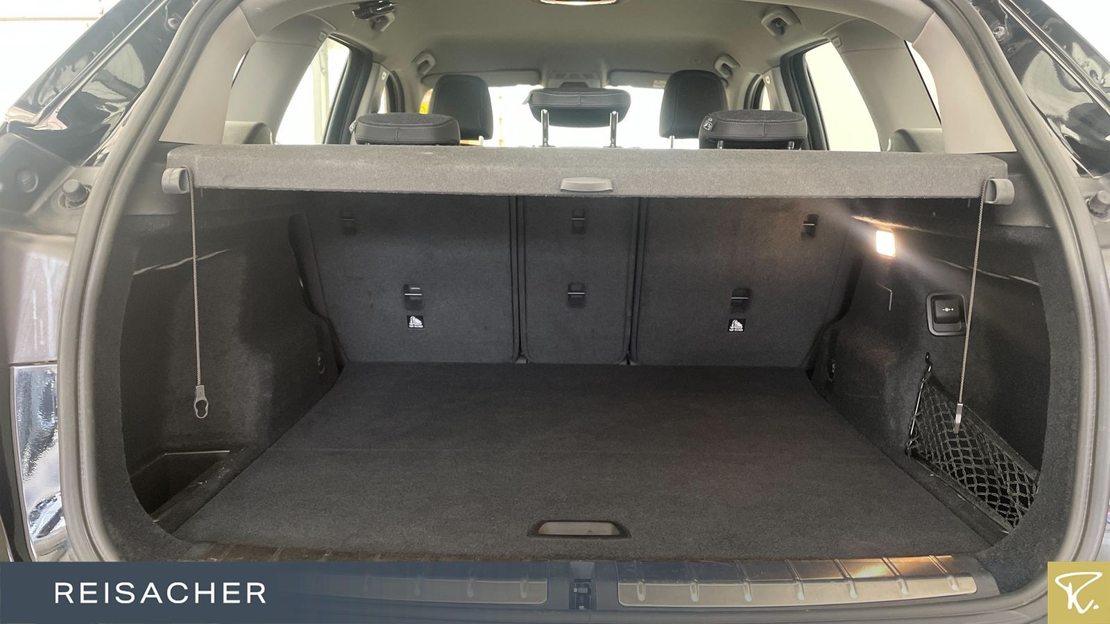 BMW X1 xDrive25e SportLine - Samsaru's Car Outlet