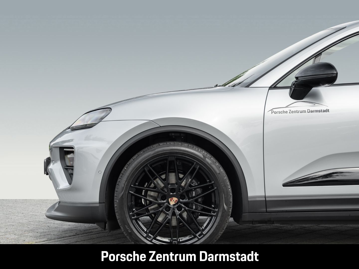 Porsche Macan 4 - Samsaru's Car Outlet