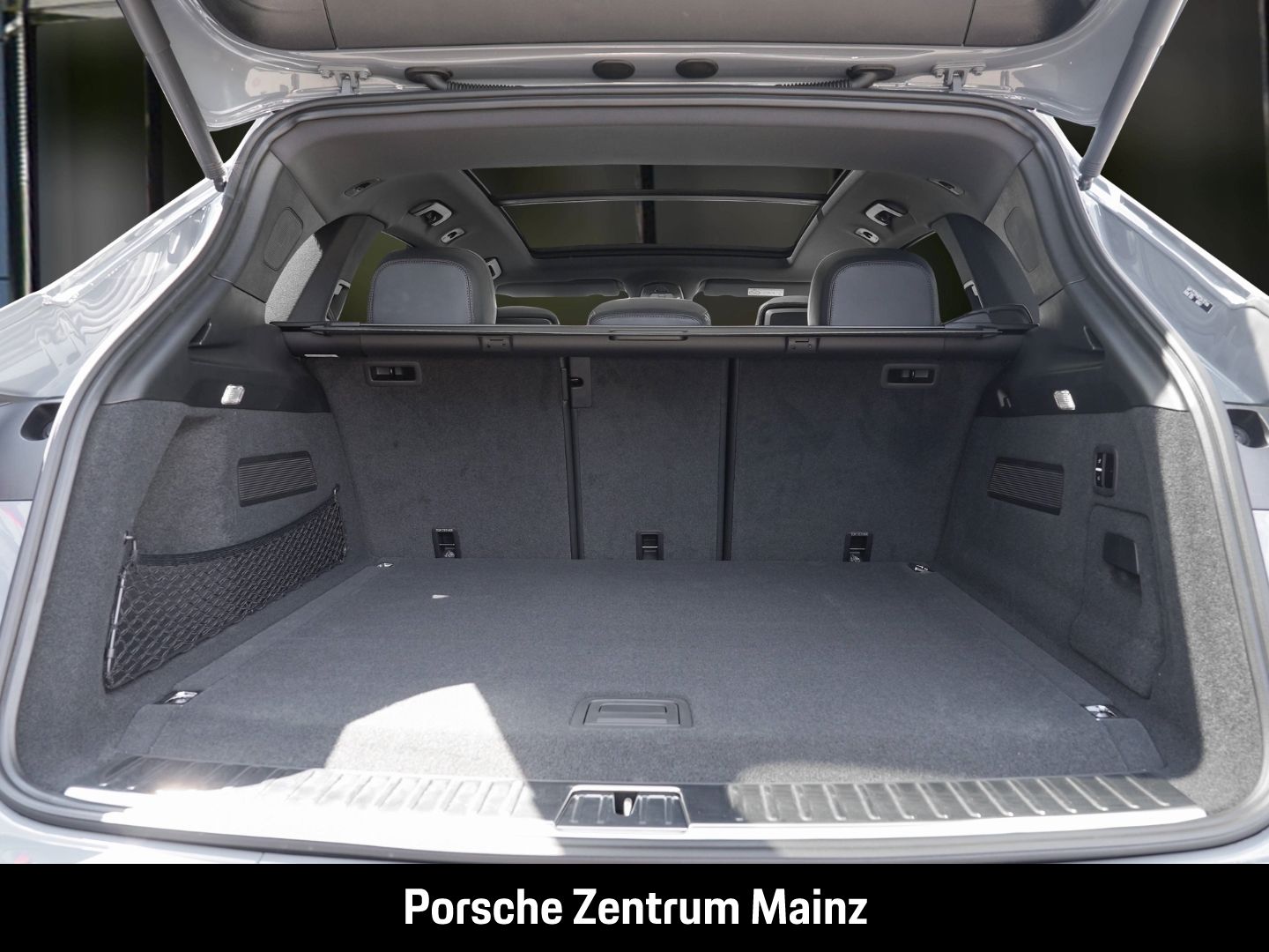Porsche Cayenne E-Hybrid BOSE,Spo.Aga.,Pano.,HUD,Beif.Di