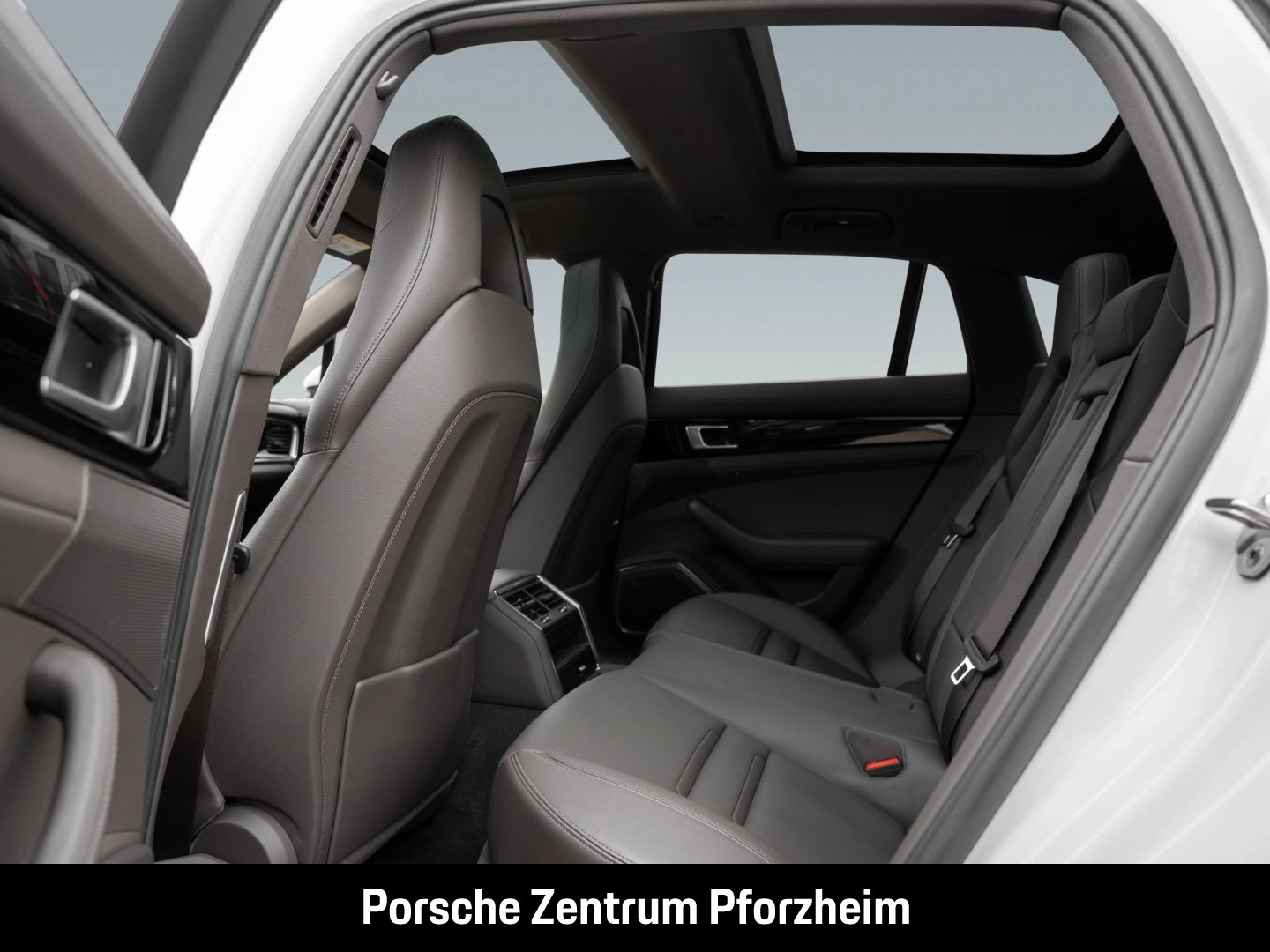 Porsche Panamera 4 E-Hybrid Sport Turismo