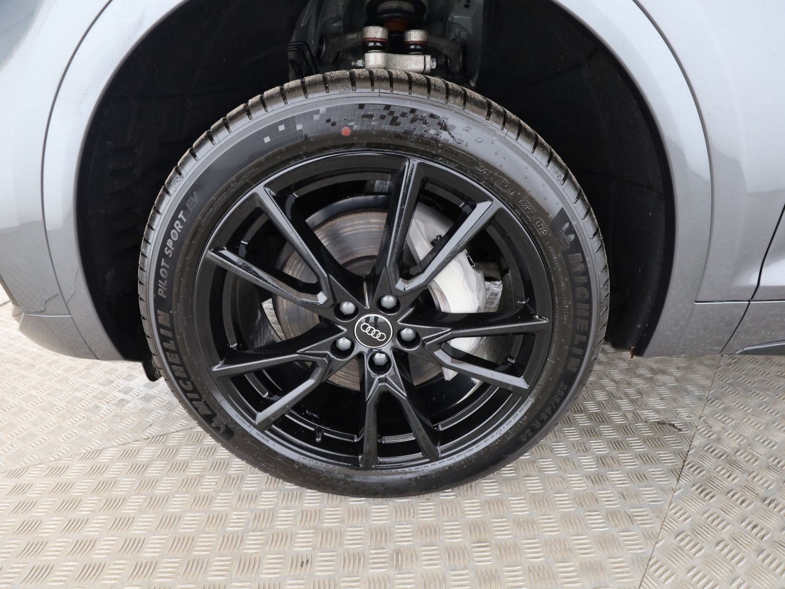 Audi Q5 50 TFSIe quattro S line HYBRID+AHK+Matrix+RFK