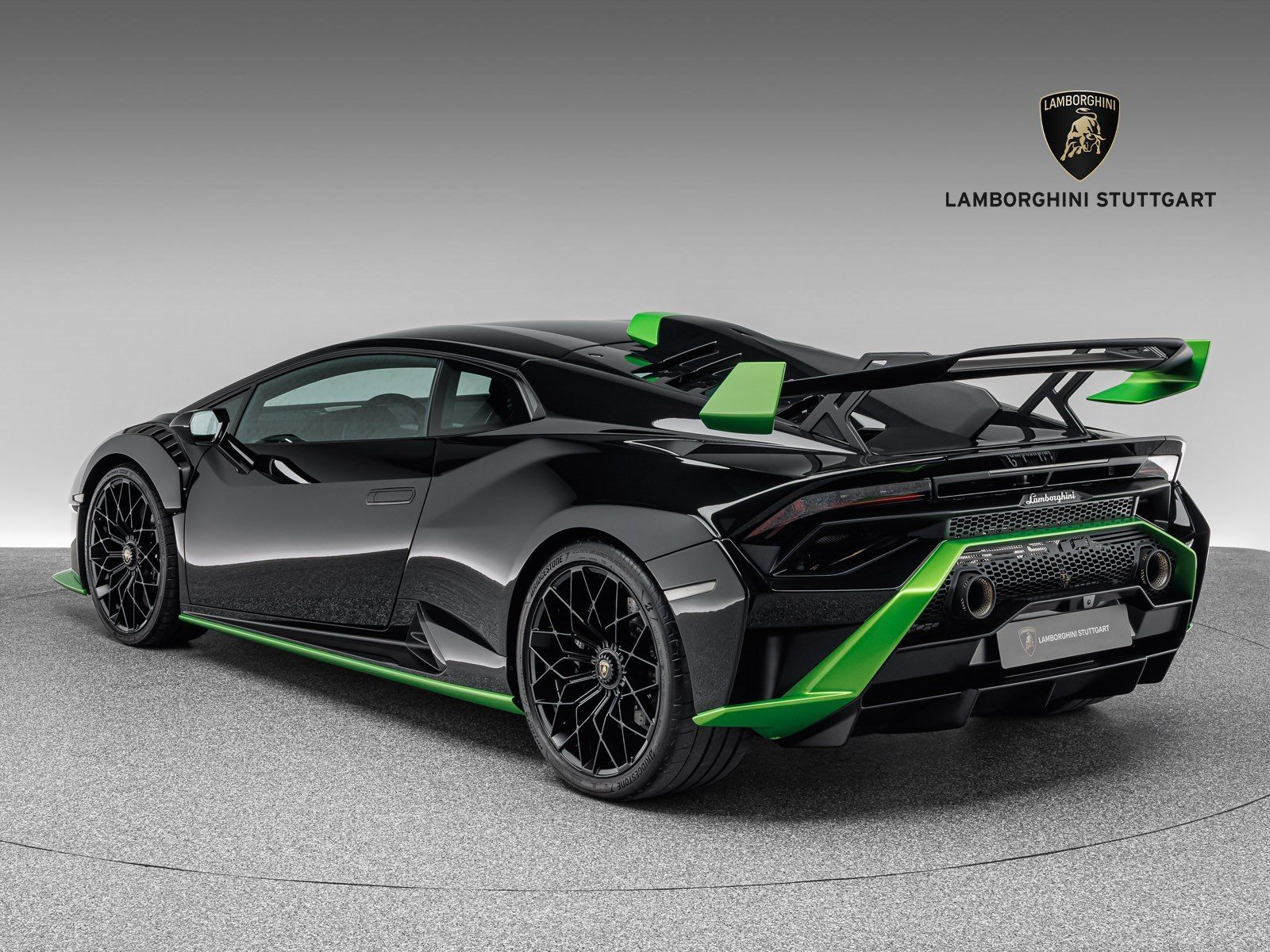 Lamborghini Huracán STO - Samsaru's Car Outlet