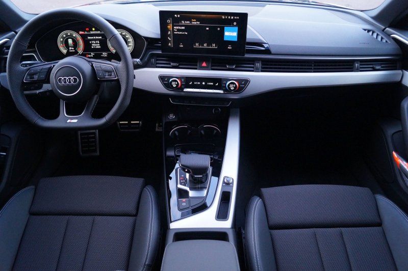Audi A4 Avant S-Line 40TFSI - Samsaru's Car Outlet
