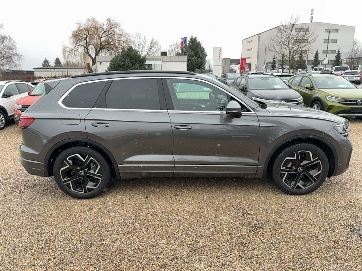 Volkswagen Touareg Facelift Edition TDi - Samsaru's Car Outlet
