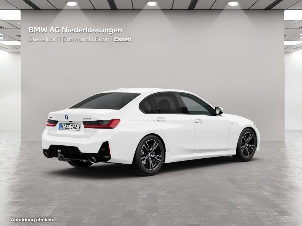 BMW 320i xDrive Limousine M Sport AHK Kamera HiFi