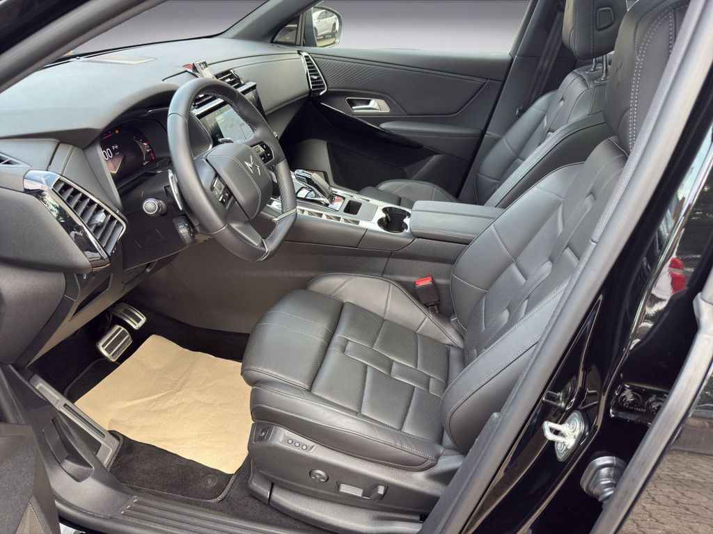 DS Automobiles DS 7 BlueHDI 130 Aut. OPERA LEDER Panoramadach