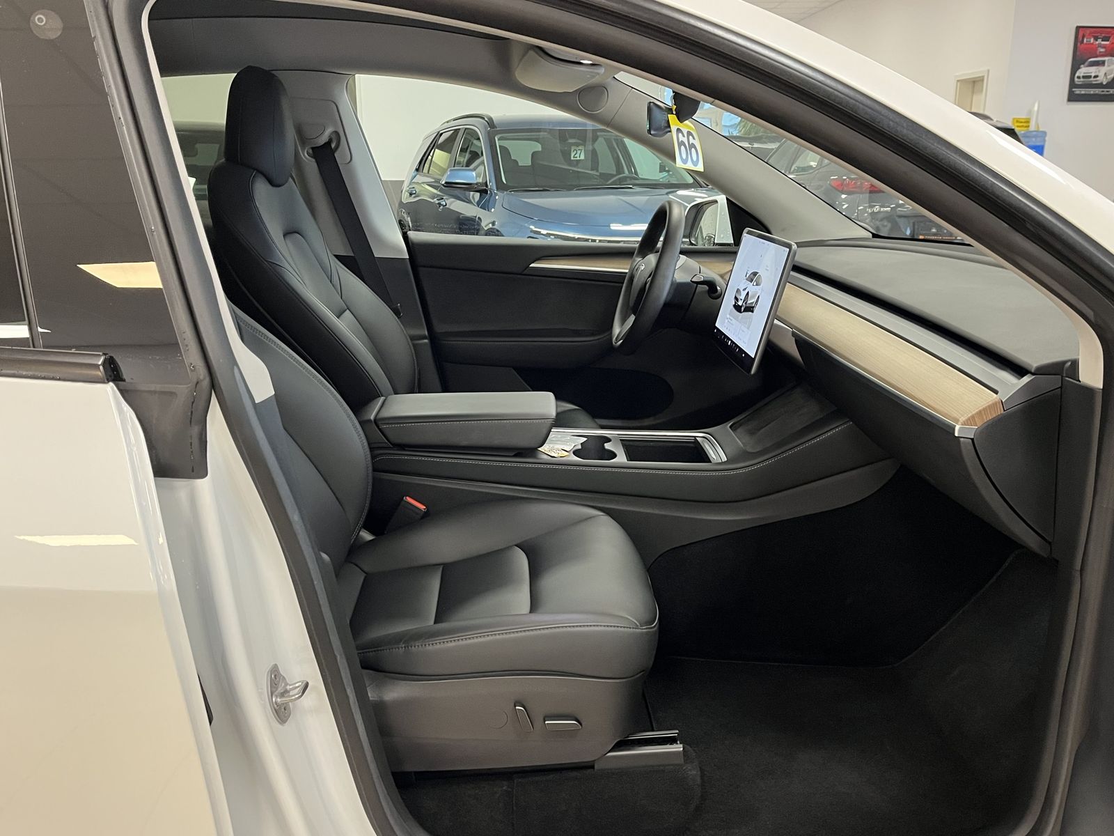 Tesla Model Y Maximale Reichweite Dual AWD ACC Pano