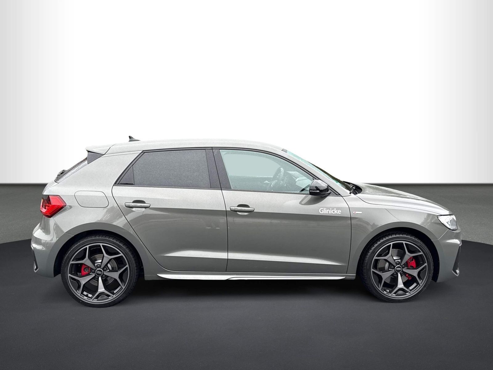 Audi A1 Sportback 35 1.5 TFSI S line DSG, RFK, NAVI