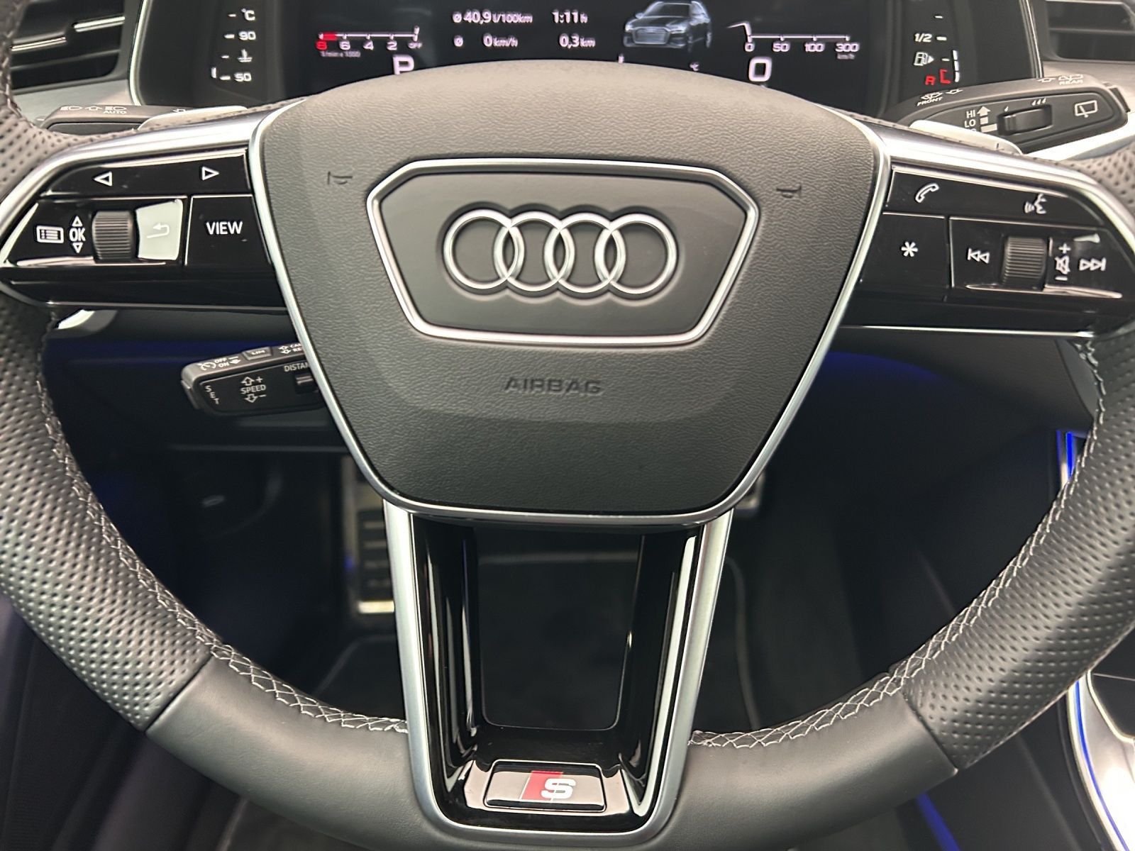 Audi A6 Avant 45 TFSI S-LINE*NAVI-PLUS*MATRIX*HUD*AHK
