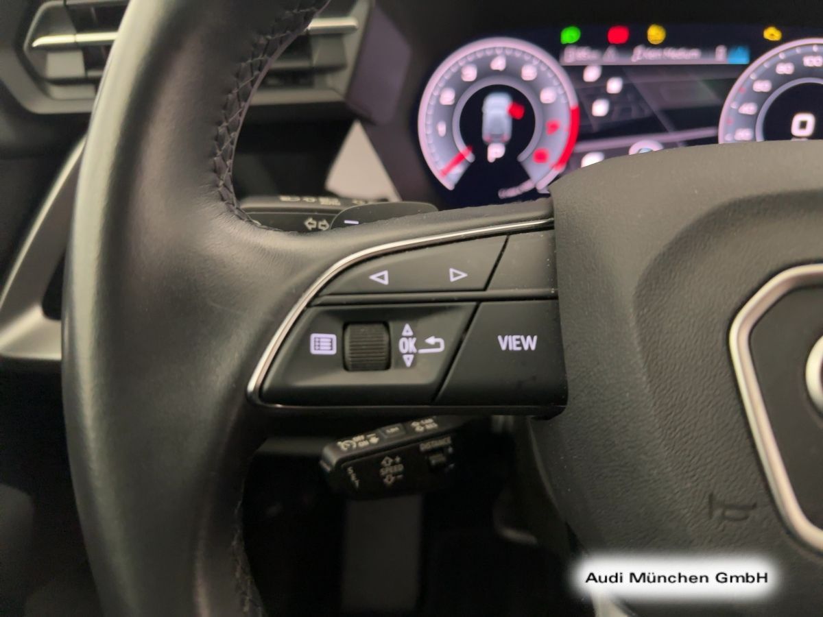 Audi A3 Sportback 35 TFSI S-tronic S line AHK ACC Vir