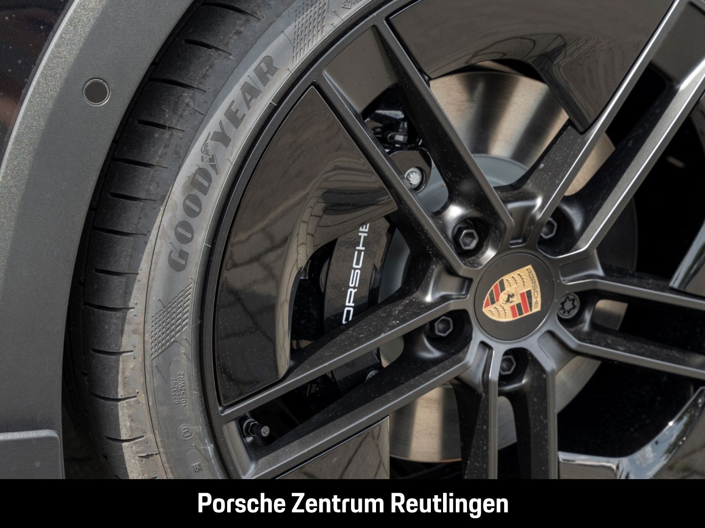 Porsche Taycan 4S Cross Turismo Head-Up PTV+ InnoDrive