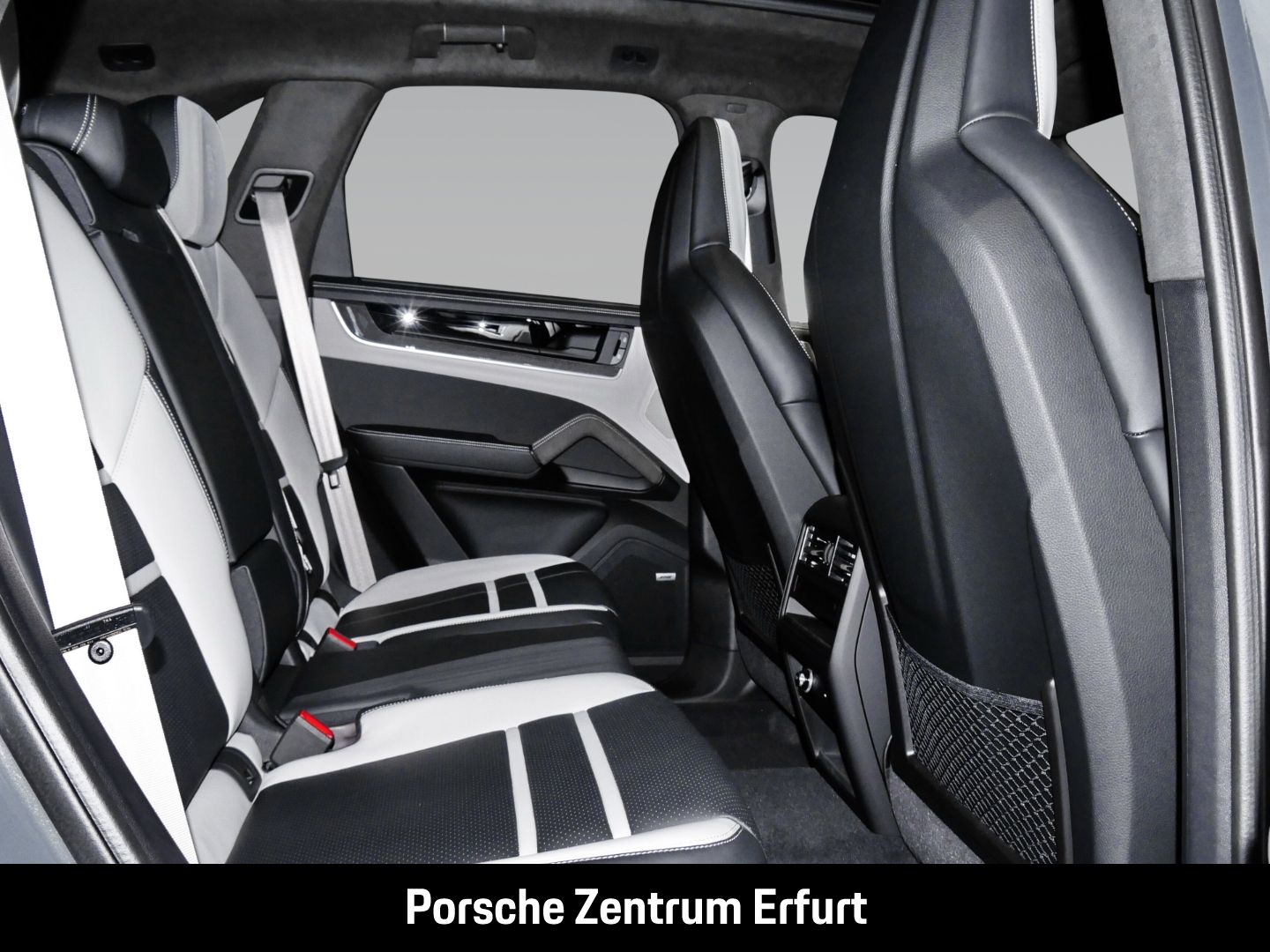 Porsche Cayenne E-Hybrid Sonderfabe nimbusgrau  Vollauss