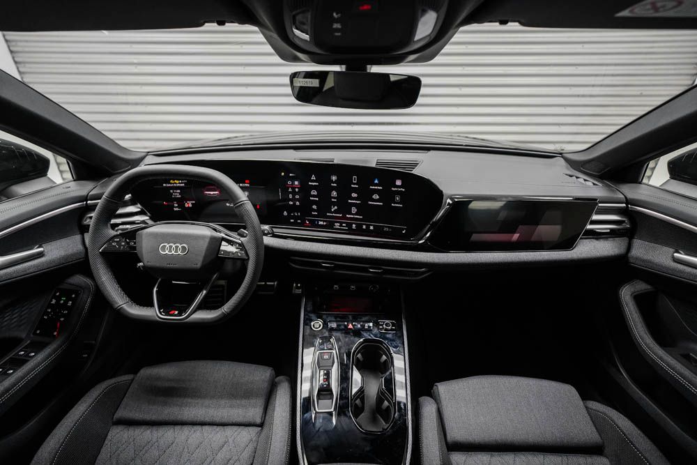 Audi A5 Avant TDI quattro s-tronic S-Line,AHK,B -LAG.