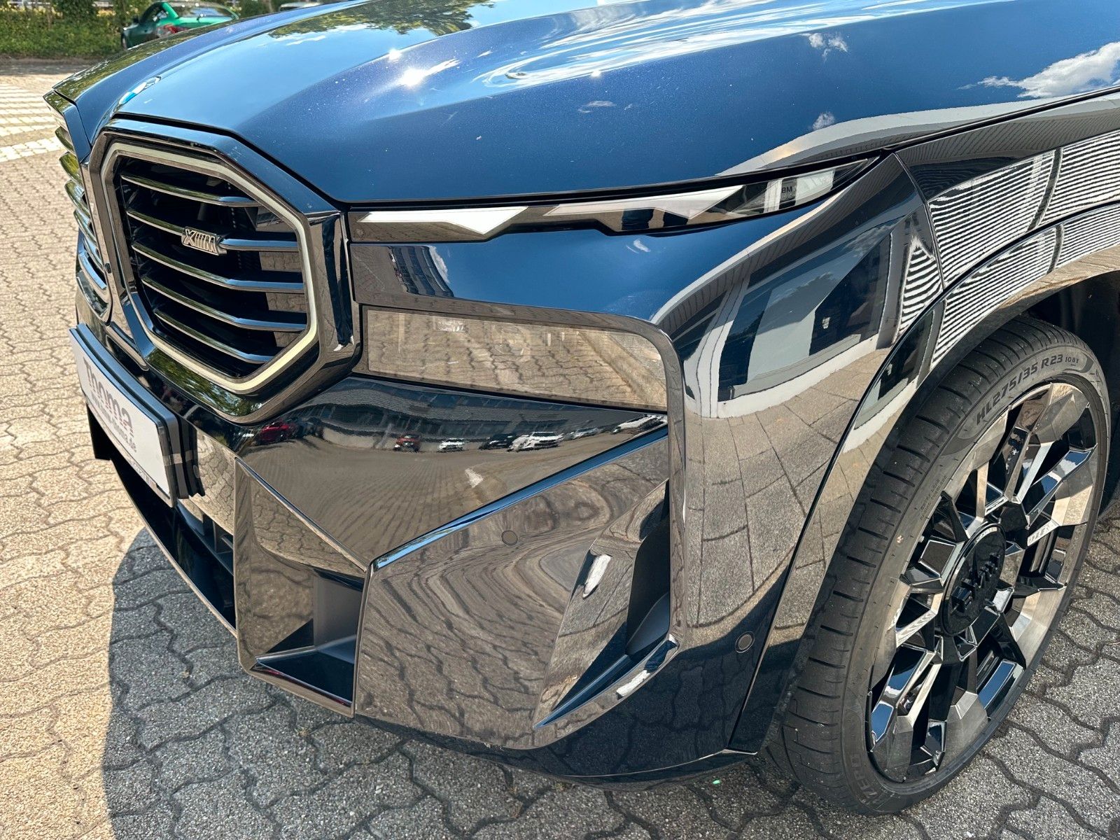 BMW XM 4.4 +Bowers/Wilkens +AHK +Multifunkt.sitze
