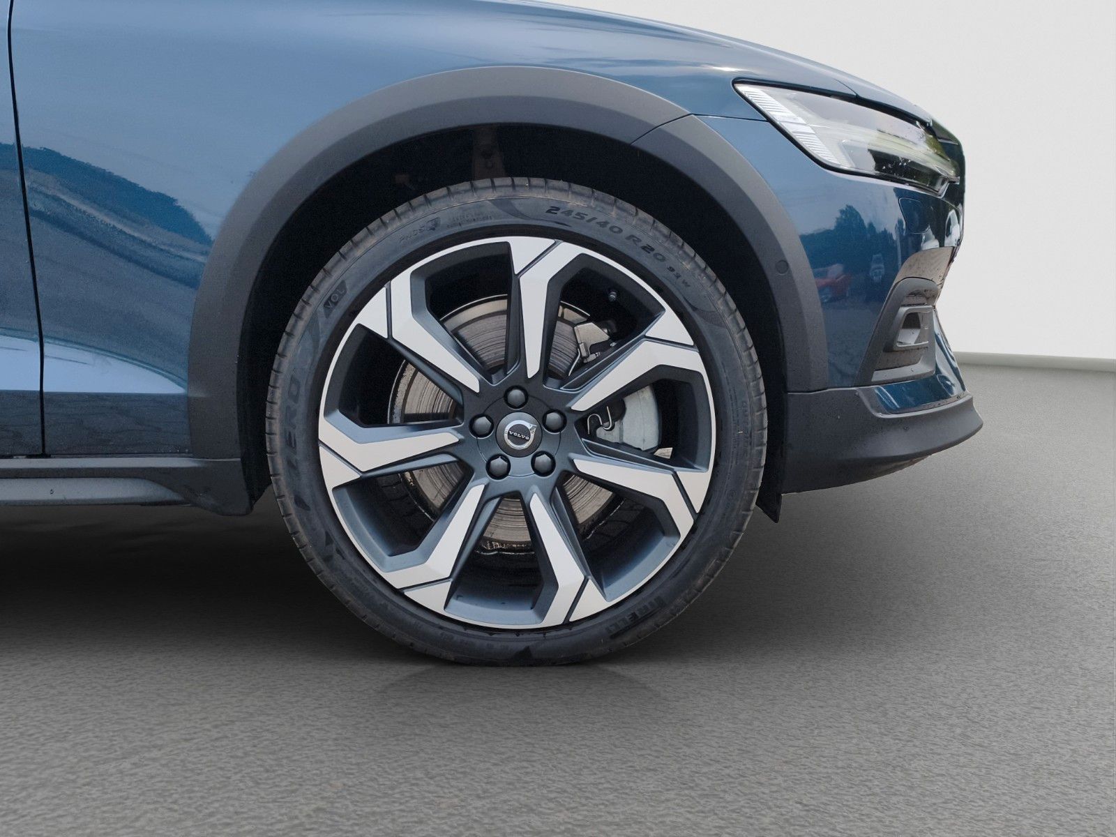 Volvo V60 Cross Country B5 AWD Ultimate