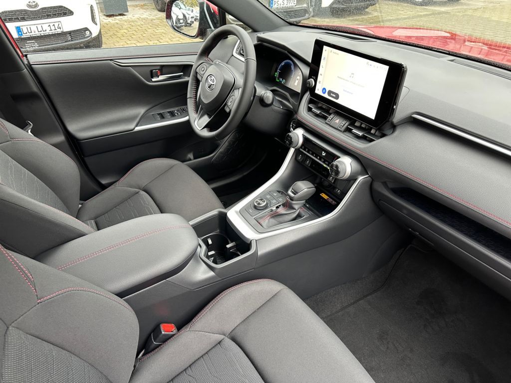 Toyota RAV 4 Plug-in-Hybrid Teamplayer (XA5)