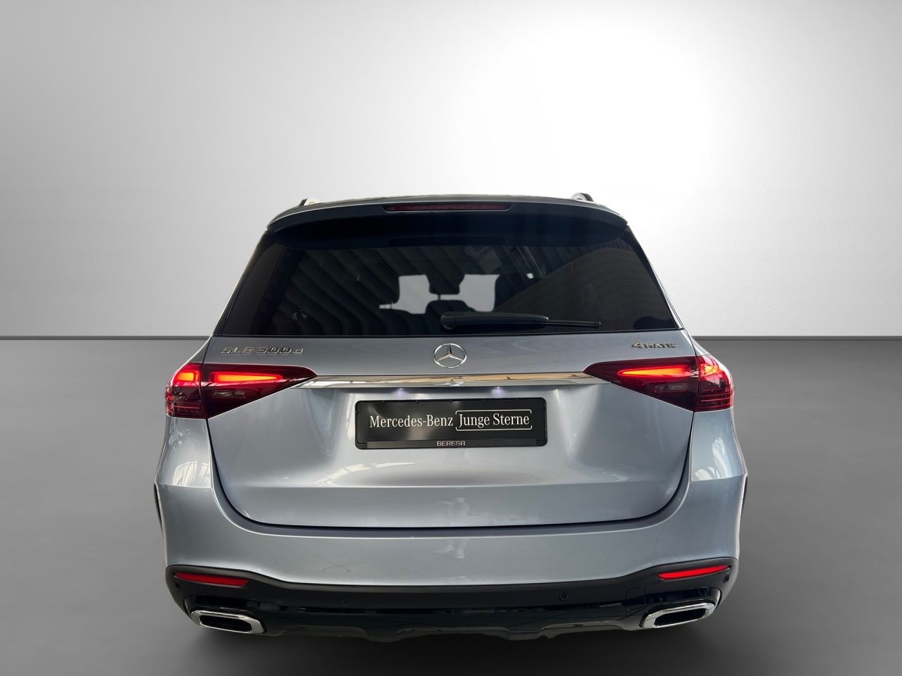 Mercedes-Benz GLE 300 d 4M AMG Night Distronic Pano AHK 360
