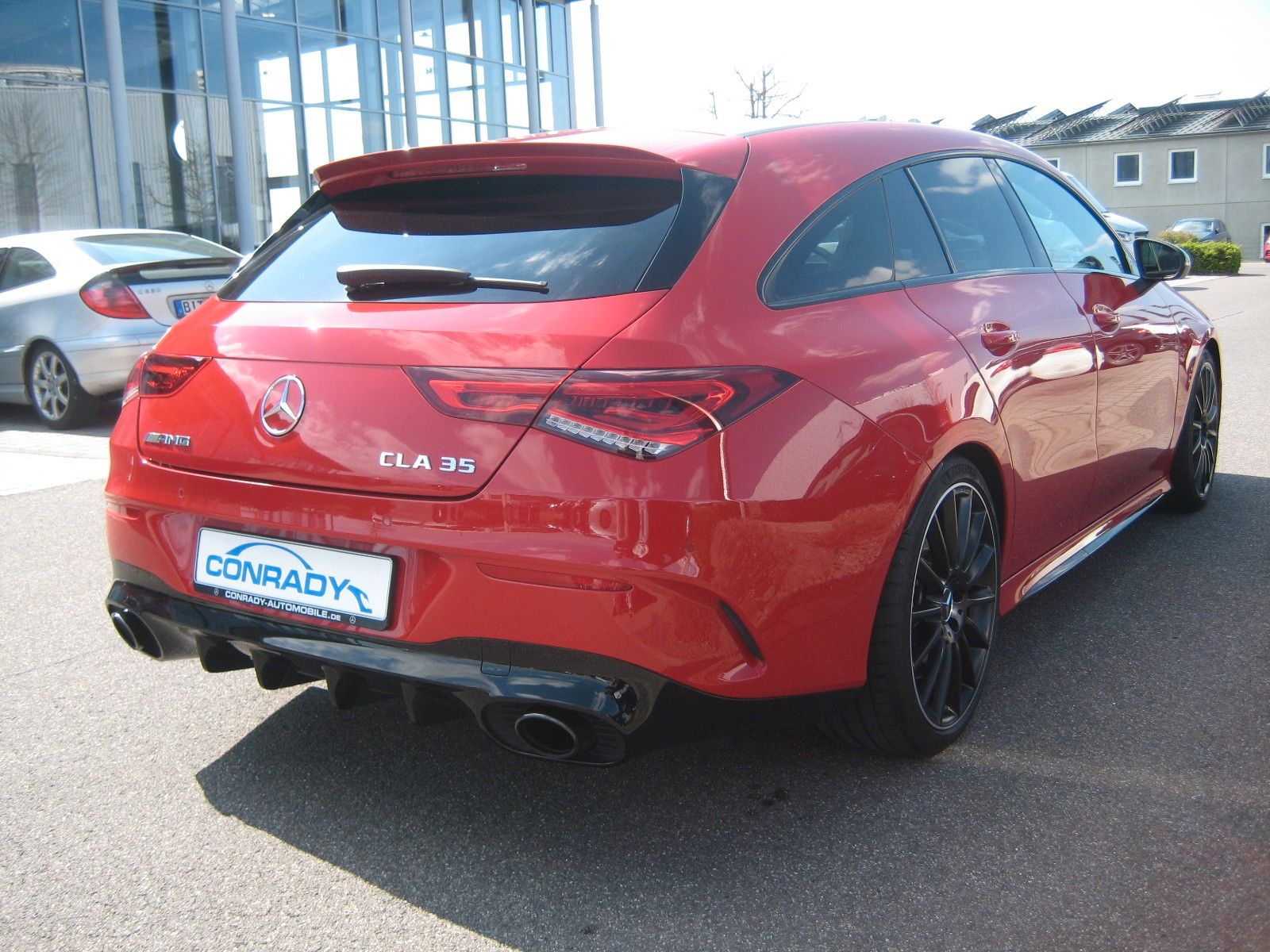Mercedes-Benz CLA 35 AMG 4M - Samsaru's Car Outlet