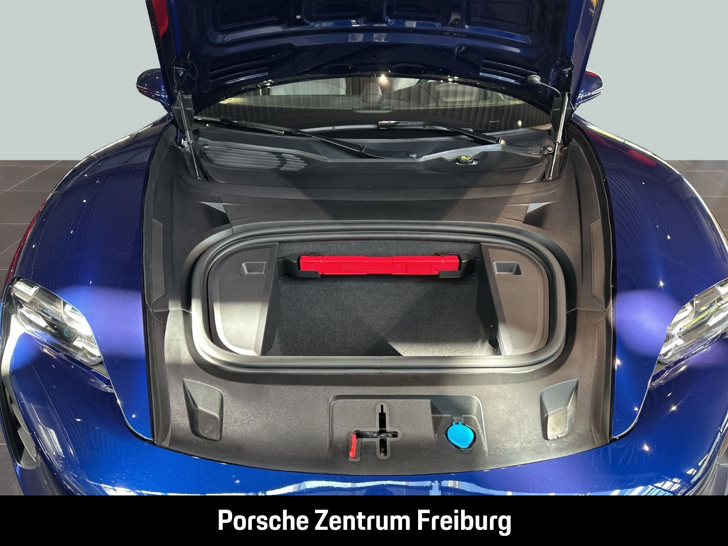 Porsche Taycan Turbo HA-Lenkung InnoDrive Head-Up BOSE