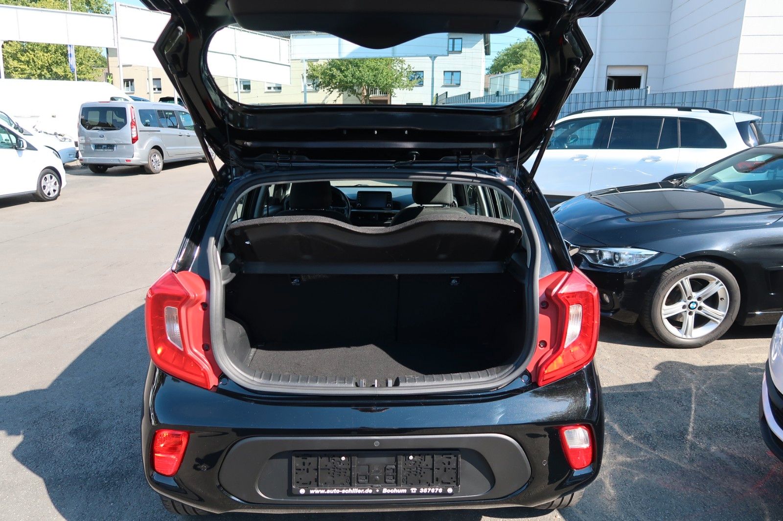 Kia Picanto Spirit - Samsaru's Car Outlet