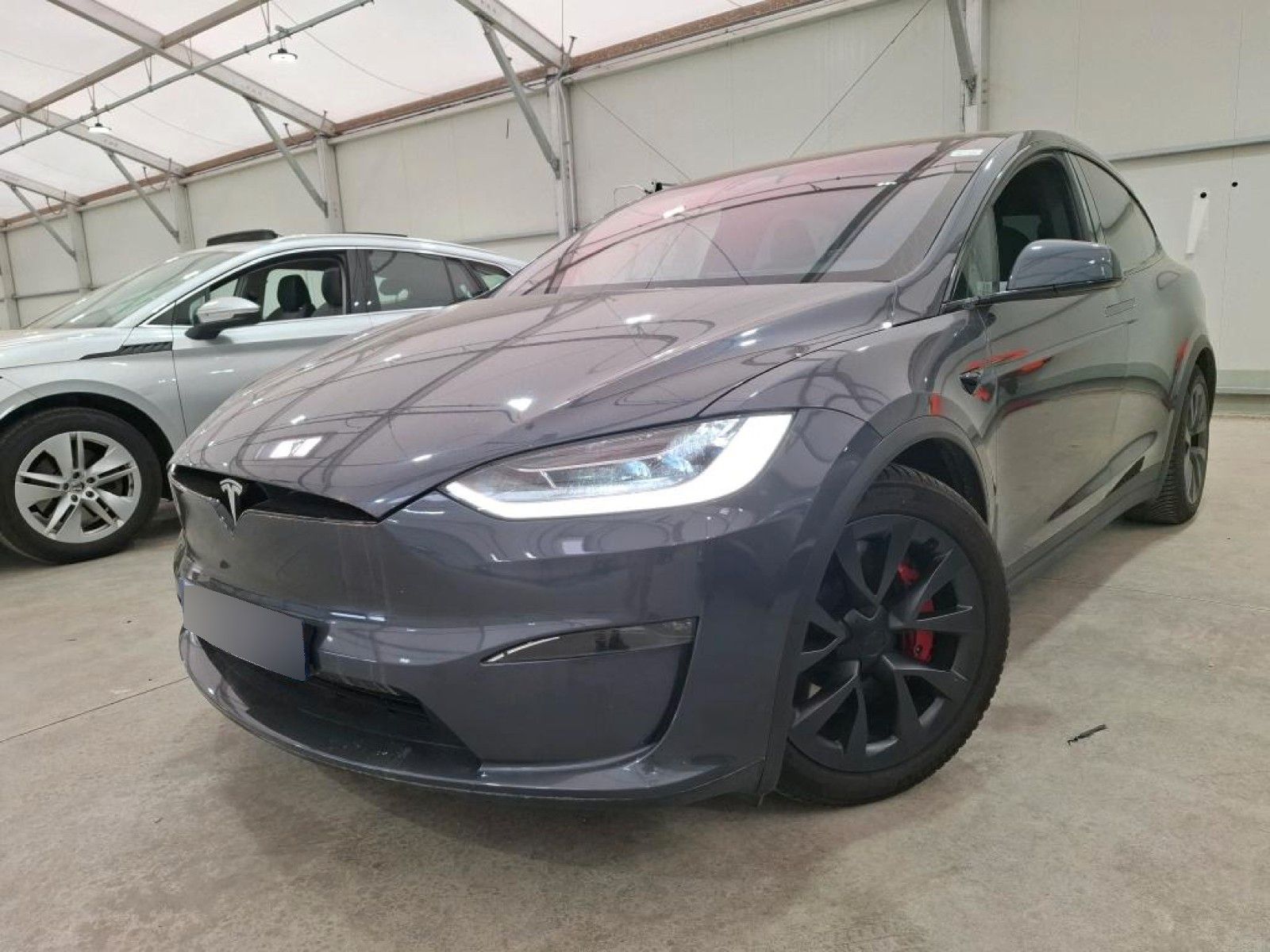 Tesla Model X Tri-Motor Plaid
