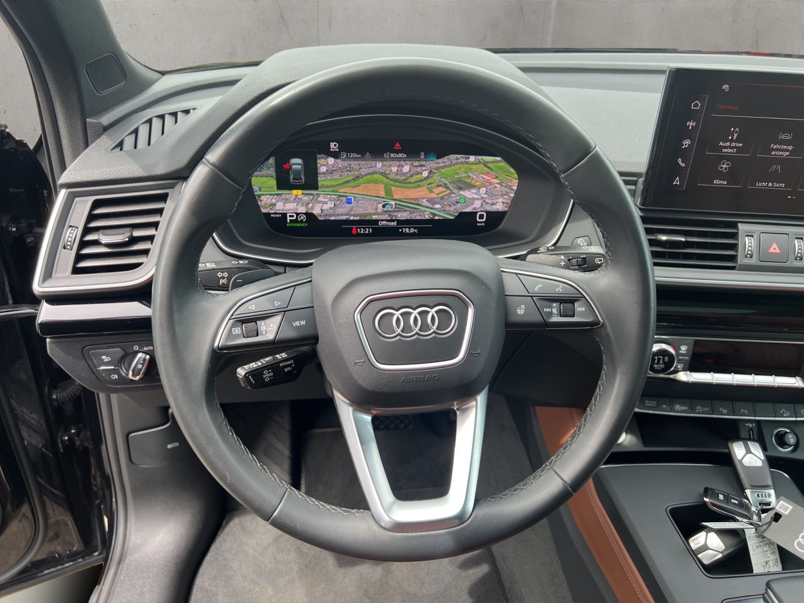 Audi Q5 Sportback S line business 40 TDI quattro 150(