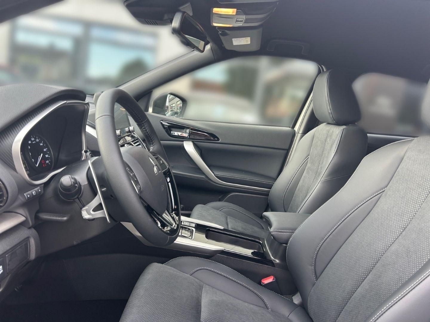 Mitsubishi Eclipse Cross Select PHEV 4WD*Klima*SHZ*RFK*NAVI