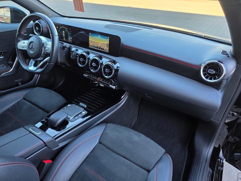 Mercedes-Benz A 250 e 8G-DCT AMG Line - Samsaru's Car Outlet