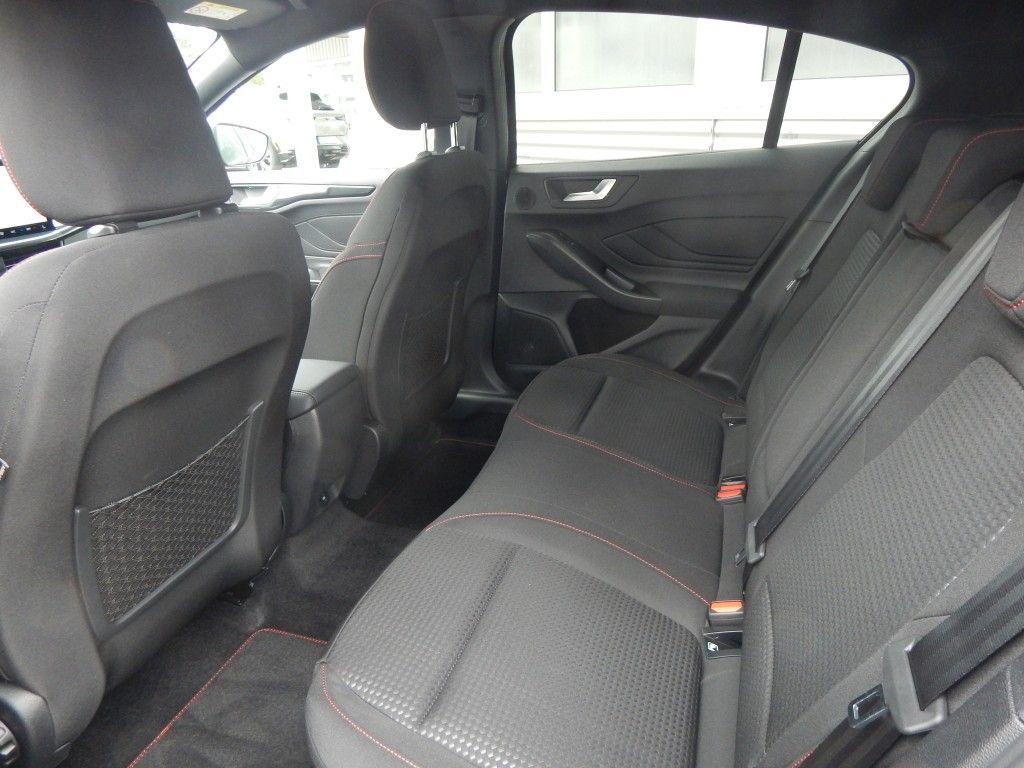 Ford Focus 1.0 EcoBoost Hybrid Aut. ST-LINE X