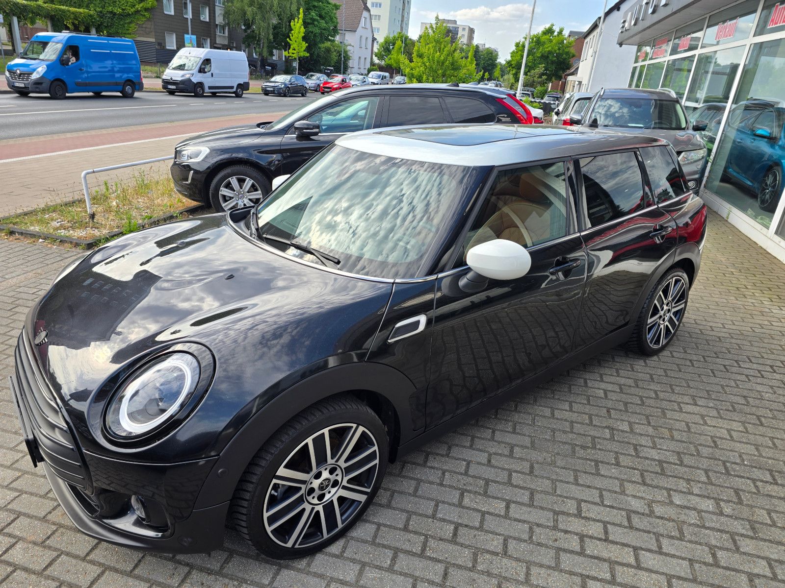 MINI COOPER Clubman MINI Yours - Samsaru's Car Outlet
