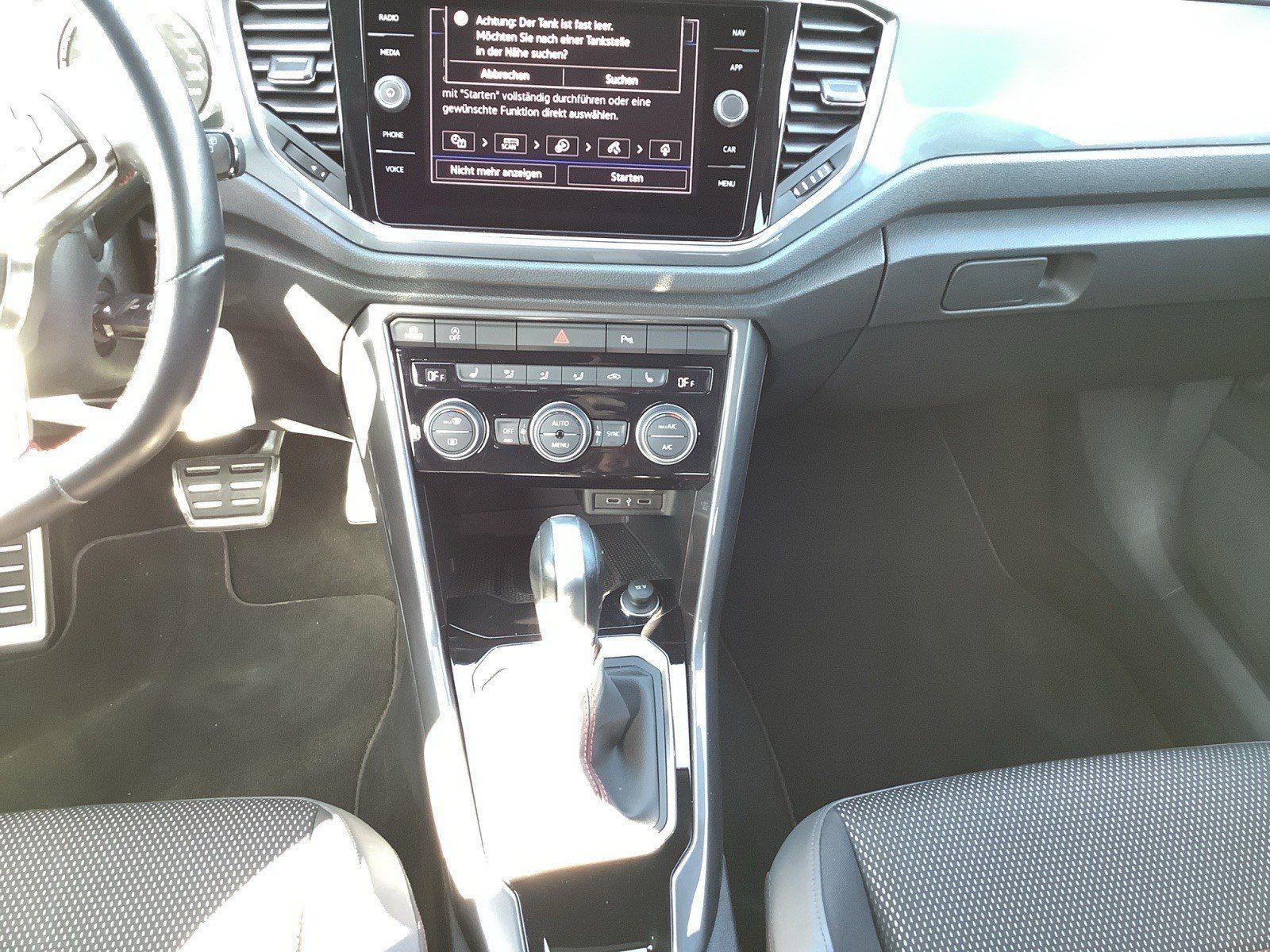 Volkswagen T-Roc 1.5 TSI ACT OPF DSG Sport - Samsaru's Car Outlet