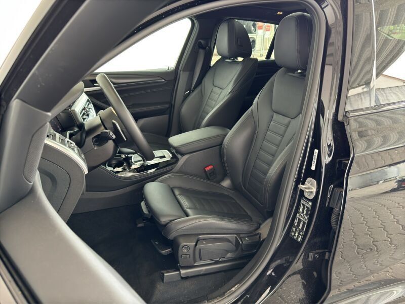 BMW X4 xDrive30d M Sport Navi.Laser.HuD.AHK.ACC.Pano