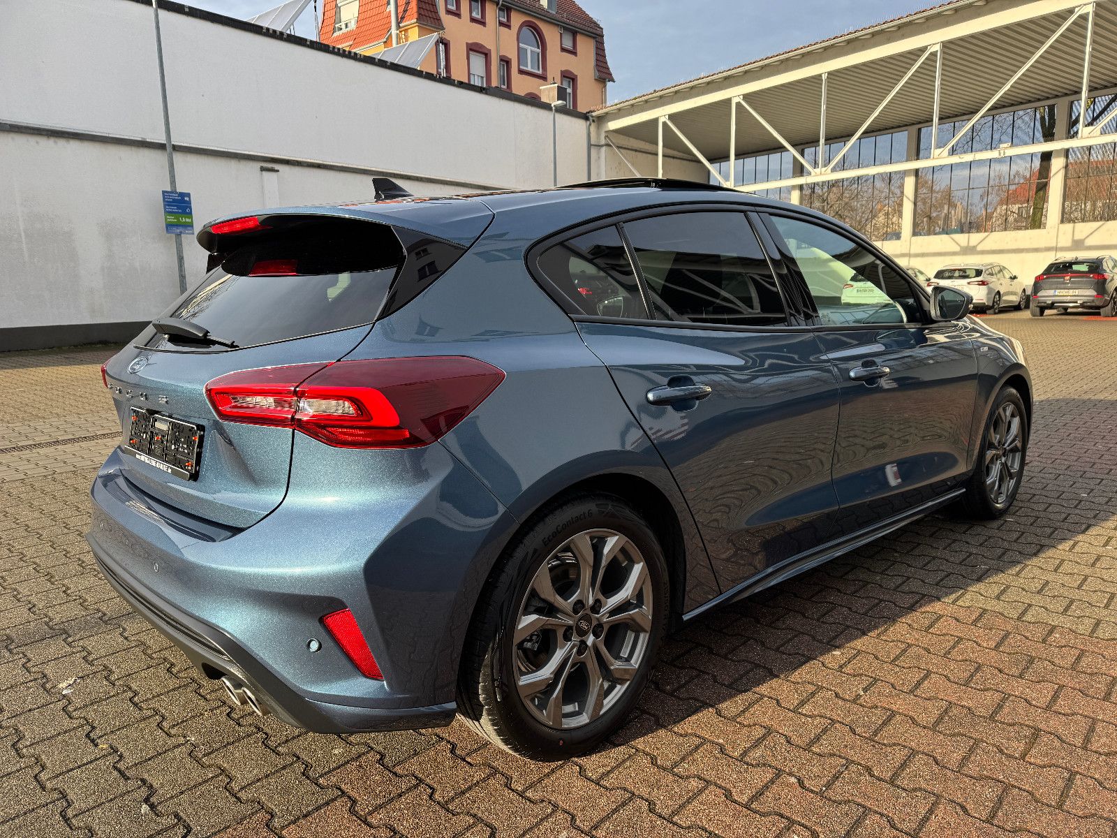 Ford Focus Aut. ST-Line X PANO/AHK/MATRIX/NAVI/KAMERA