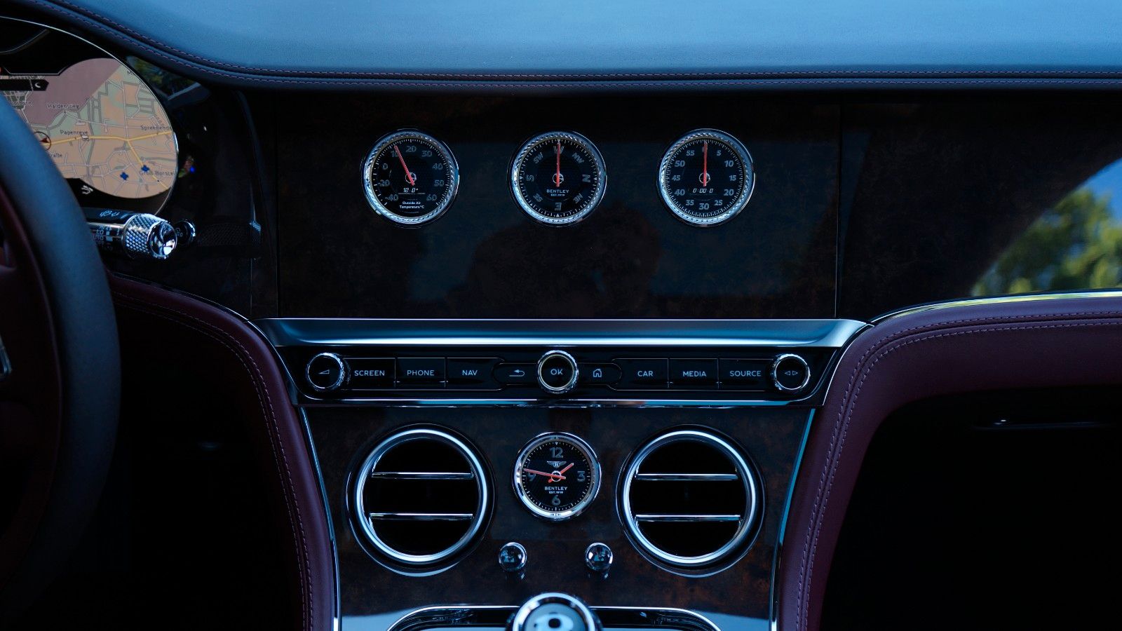Bentley CONTINENTAL GT V8*PANO*STITCHING*MATRIX*