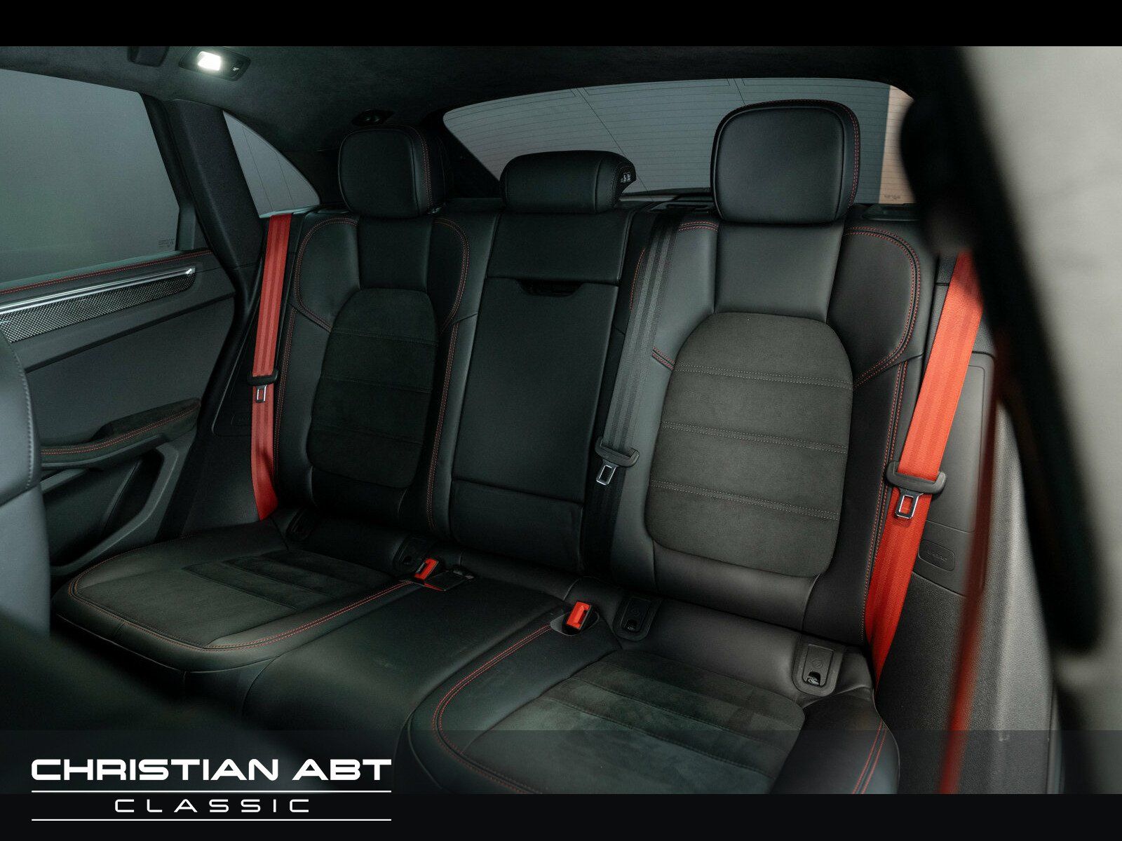 Porsche Macan GTS Mopf * AHK * LED * Carbon * Pano *