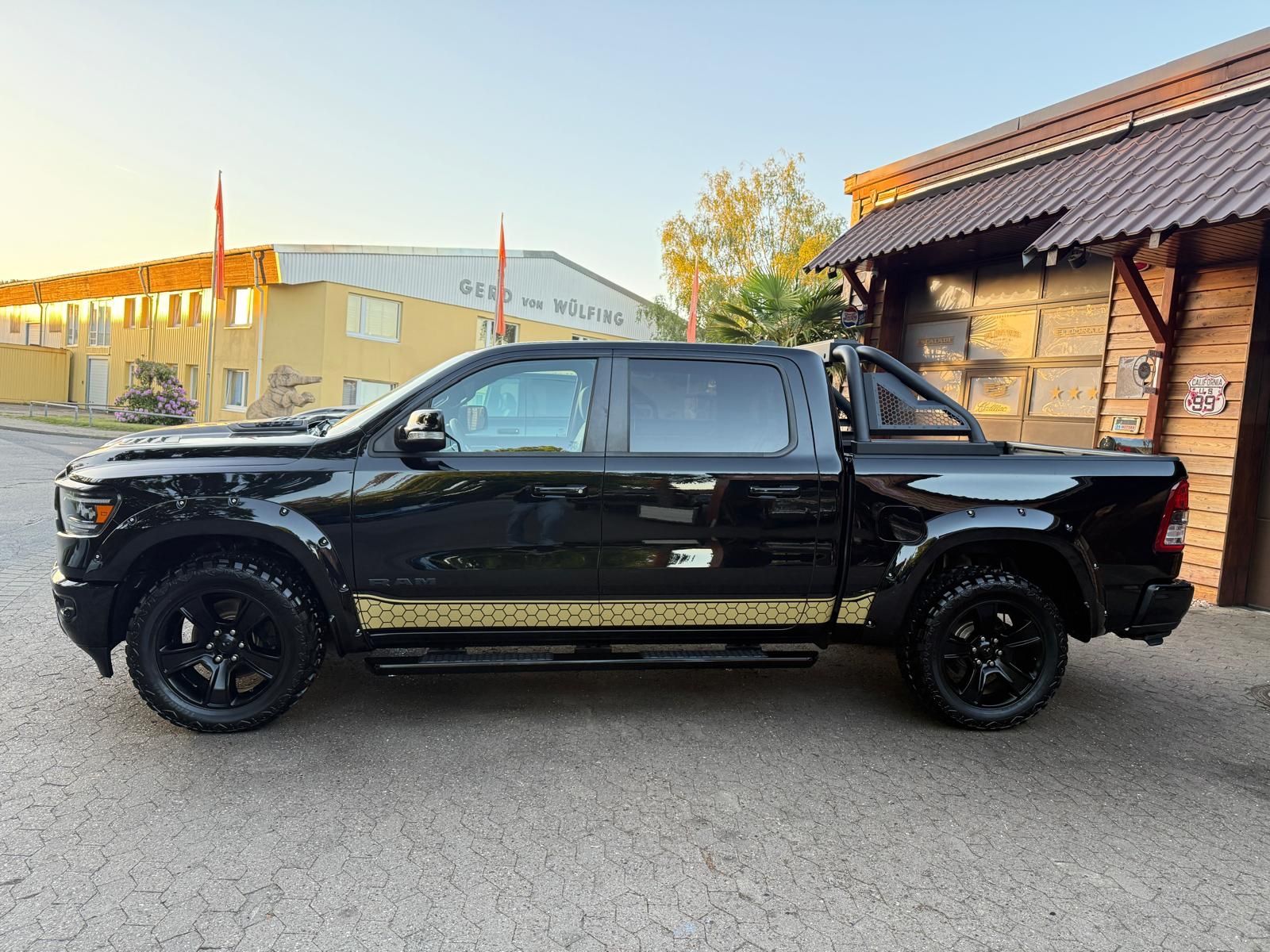 Dodge 4X4*V8*5.7*LPG*LED*BÜGEL*OFFROAD*LIFT*GARANTIE*