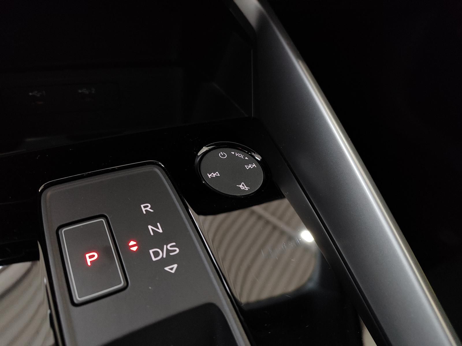 Audi A3 35 TFSI S Tronic S-Line Sportback LED|virt.Co