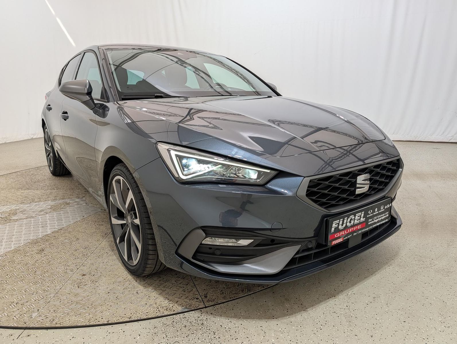Seat Leon 1.5 eTSI DSG FR AHK|Navi|LED|Winter|18"|ACC