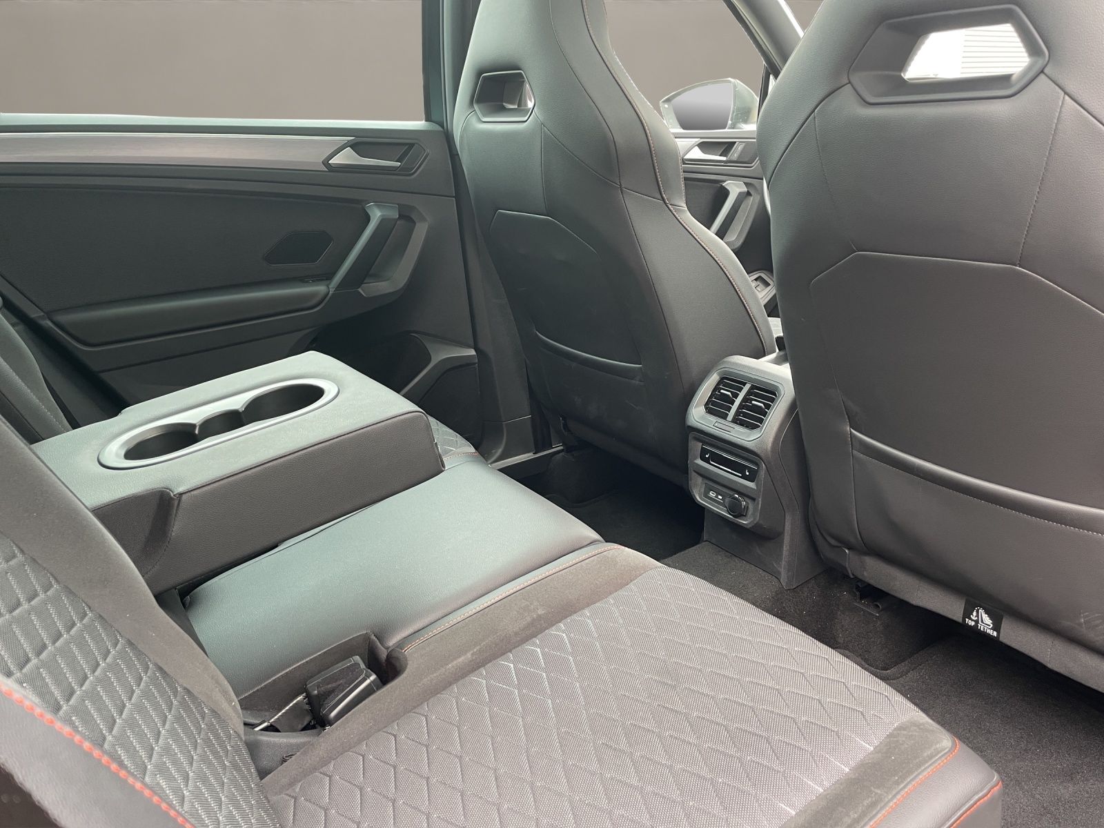 Seat Tarraco 1.4 E-Hybrid  DSG FR AHK PANO LED NAVI