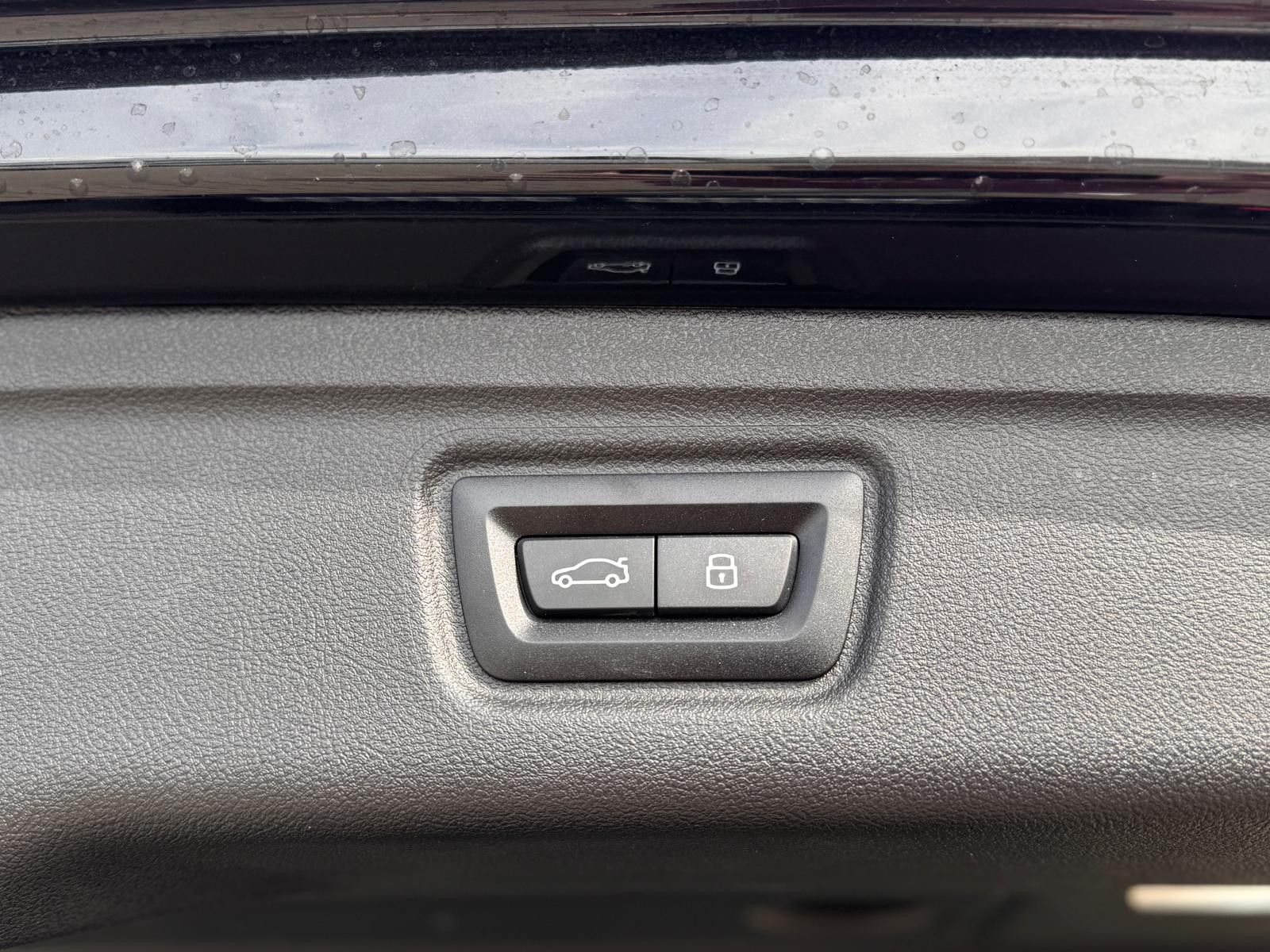 BMW 320 d Touring M-Sport - Samsaru's Car Outlet