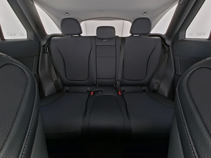 Mercedes-Benz GLC 220 d 4M Avantgarde Advanced Plus - Samsaru's Car Outlet