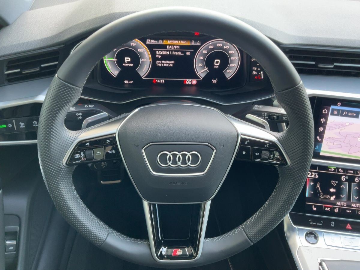 Audi A6 Avant 55 TFSI e QU S-LINE MATRIX+NAVI+HuD+AHK