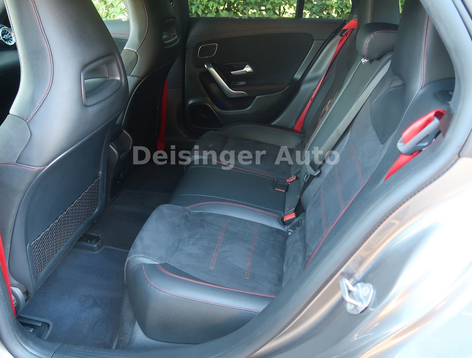 Mercedes-Benz CLA 45 AMG - Samsaru's Car Outlet