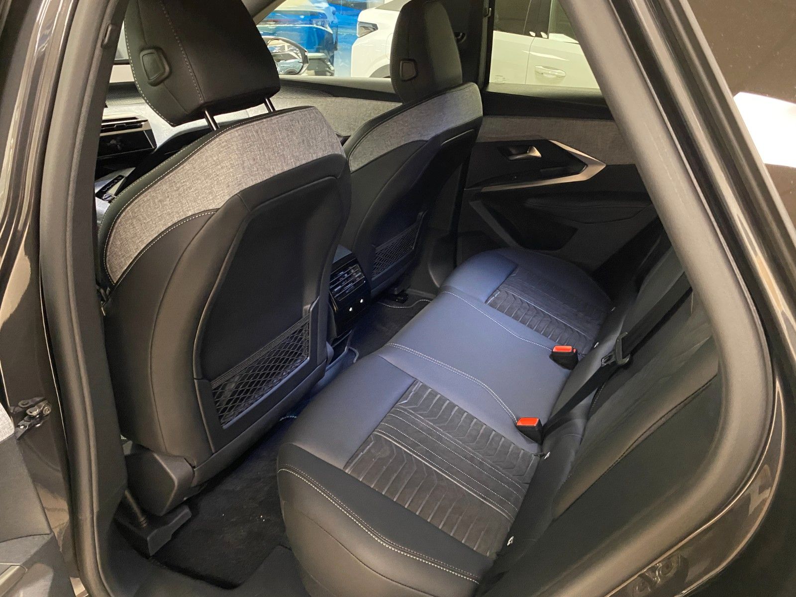 Peugeot 3008 Plug-in Hybrid 195 GT