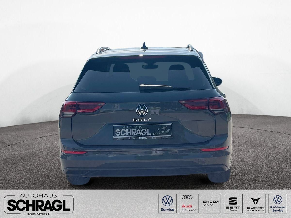 Volkswagen Golf VIII Variant 1.5 TSI LIFE - Samsaru's Car Outlet