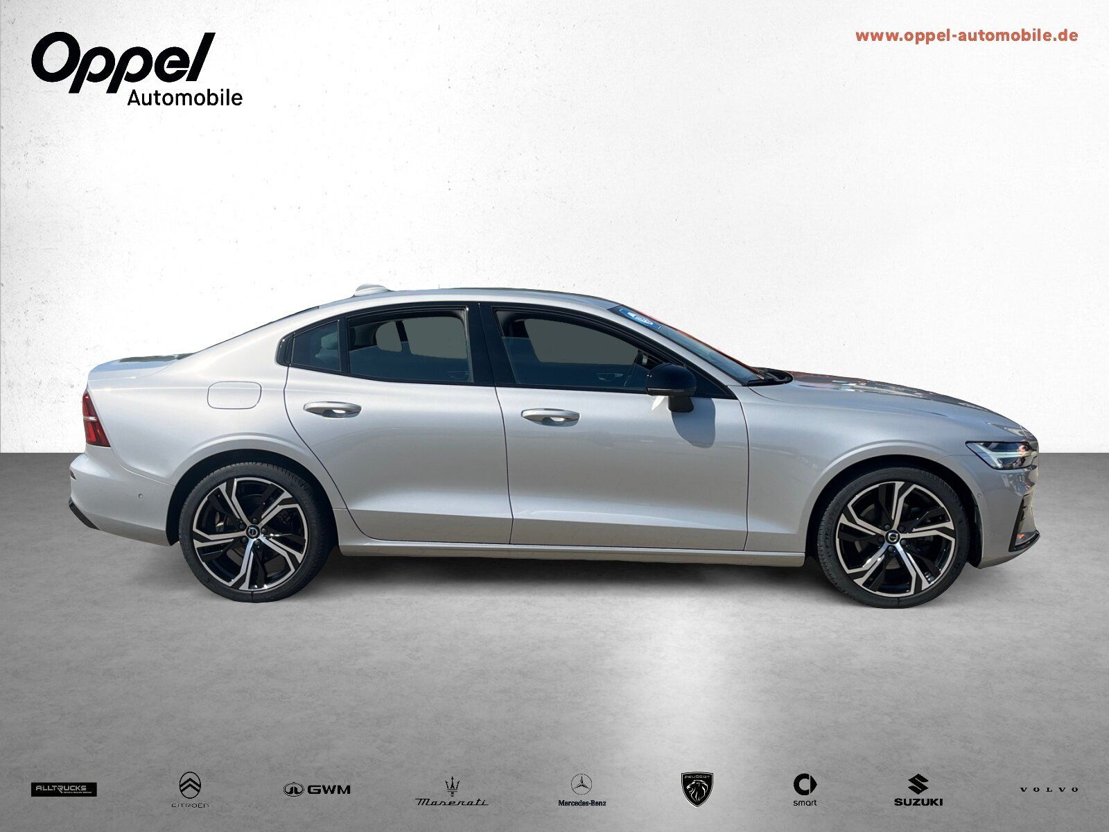 Volvo S60 B4 Plus Dark AHK+STH+SITZH+RFK+NAVI+TEMPOMAT